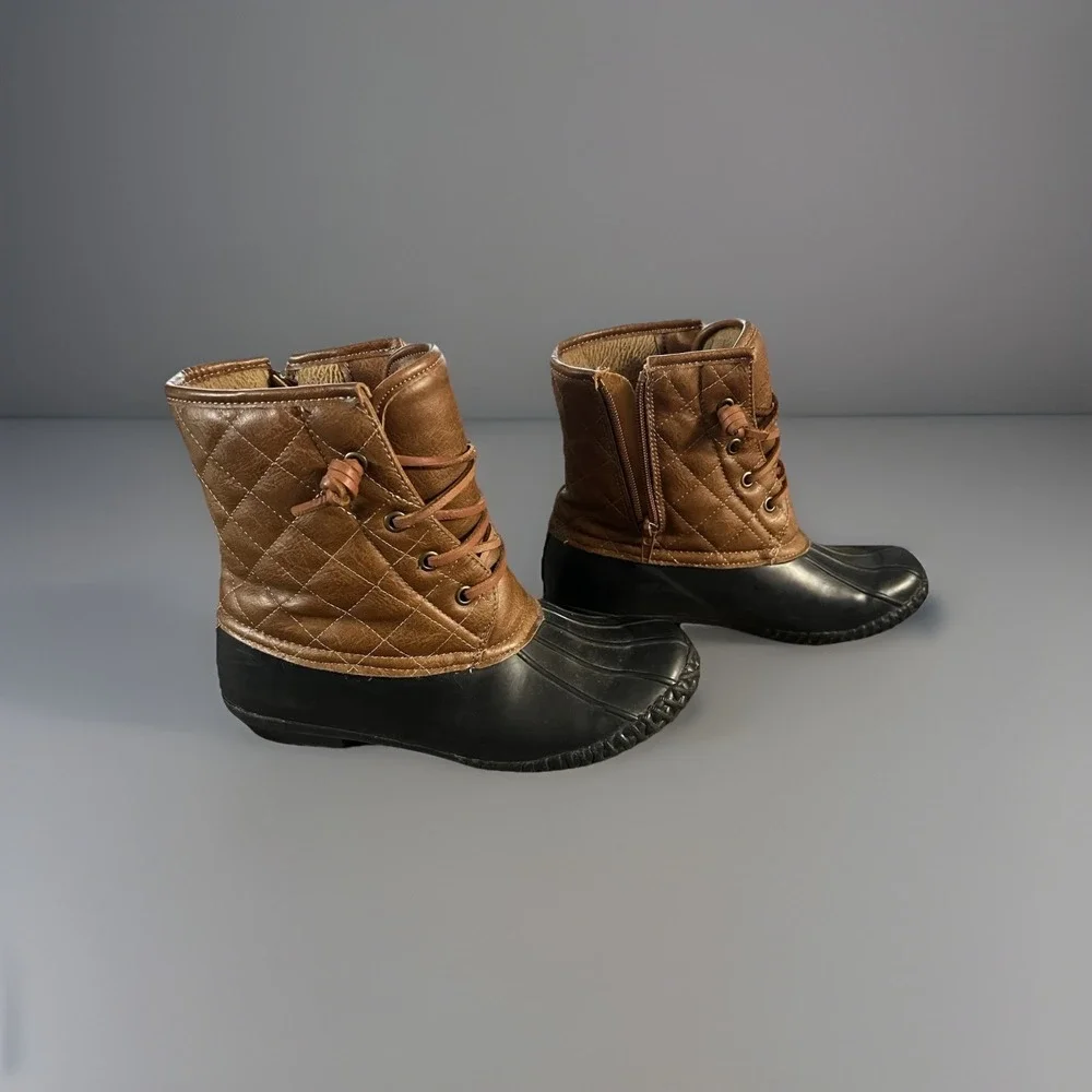 Stevies Quilted Fleece Lined Duck‎ Boots Size 5
